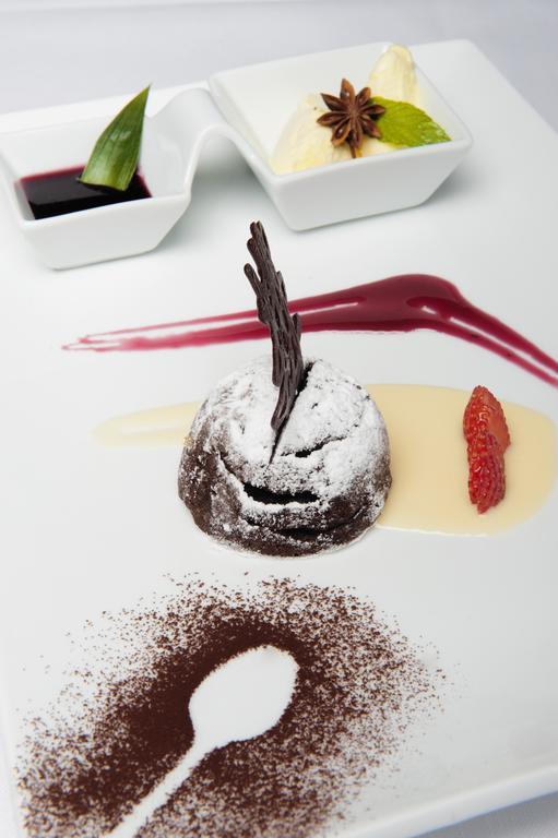 La Conca Del Sogno Hotel มัสซาลูเบรนเซ ภายนอก รูปภาพ
