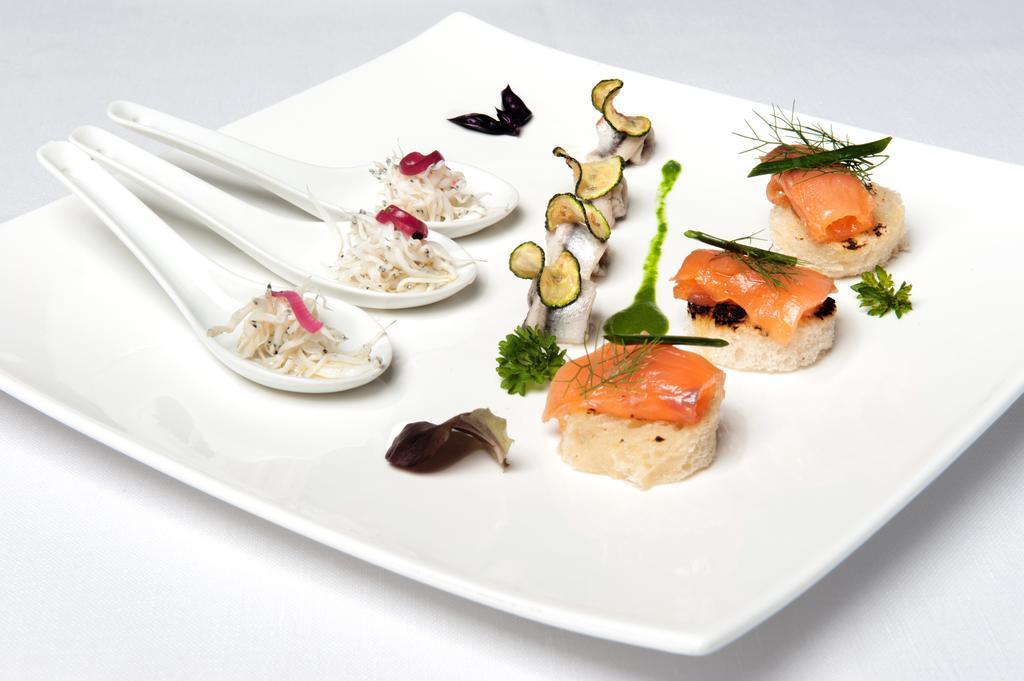 La Conca Del Sogno Hotel มัสซาลูเบรนเซ ภายนอก รูปภาพ